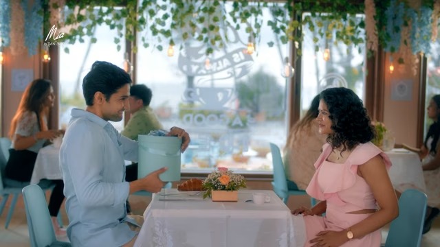 Mia Tanishq – Snow Globe